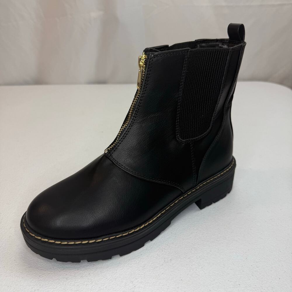 Wonder Nation Girl's Lug Sole Chelsea Boots, Black, Size 6